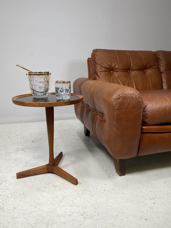 Vintage Compact Danish Tan Leather Sofa - Image 11