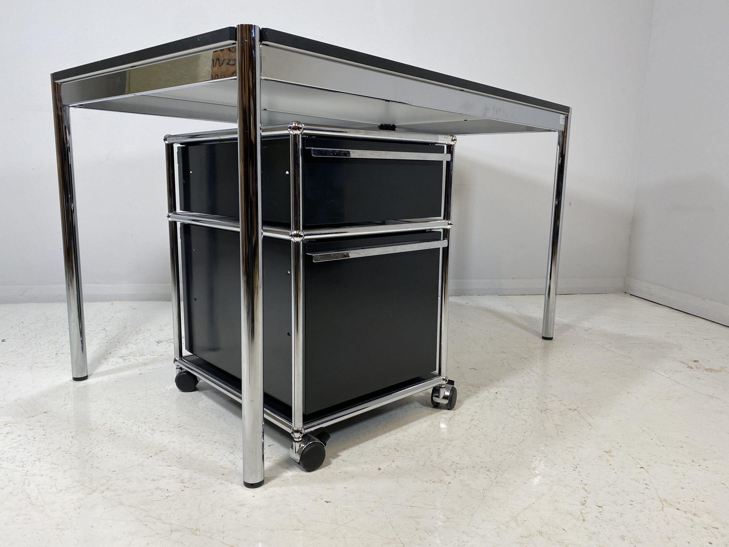 USM Haller Desk and Pedestal by Fritz Haller & Paul Scharer – I Love That  Style